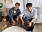 2AM 조권, 임슬옹 반려견 '그래미'와 함께 찰칵!..."어쩌다 보니 슬옹이 형 집까지"