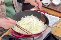 달콤한 식감 터지는 겨울 무나물!